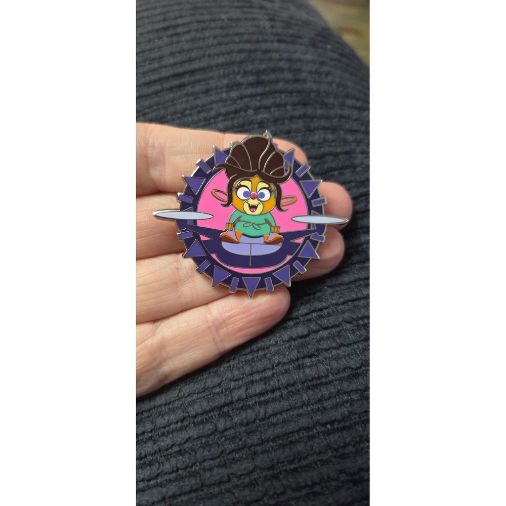 Disney Zootopia Attraction Fru Fru Mouse Better Zoogether Mystery Pin 2024